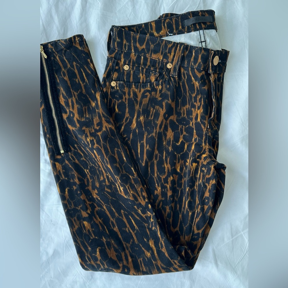 7 For All Mankind Skinny jeans in Velvet Leopard Print